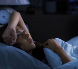 Ansiedade e sono: como a ansiedade prejudica seu descanso e como dormir melhor